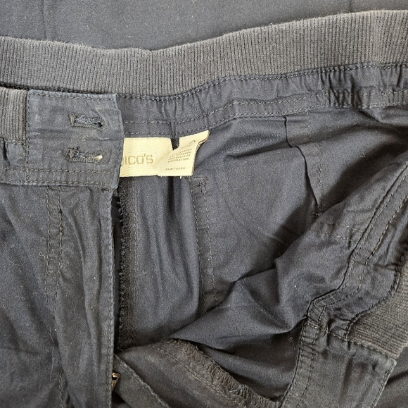 Chico's Navy Y2K Convertible Cargo Pants Size 12 Women's Chico's Size 2 P24 - Picture 4 of 10